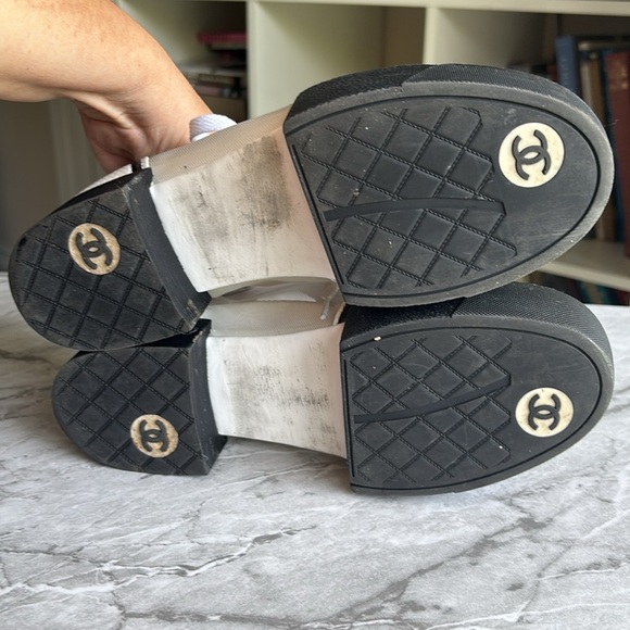 CHANEL women’s platform oxfords with mesh sides black and white logo on toe 37 - Picture 6 of 8